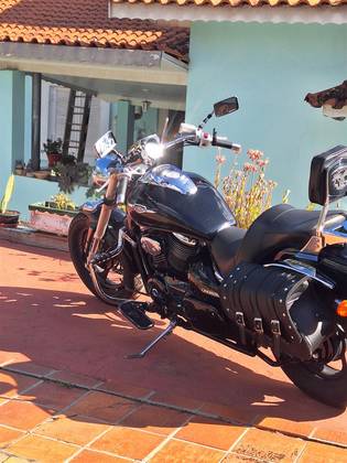 SUZUKI BOULEVARD M800 SUZUKI BOULEVARD M800